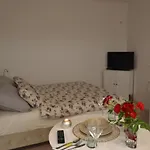 Апартаменты Tower 21 New And Unique