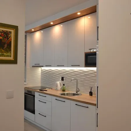 Tower 21 New And Unique *