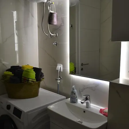 Tower 21 New And Unique * سراييفو