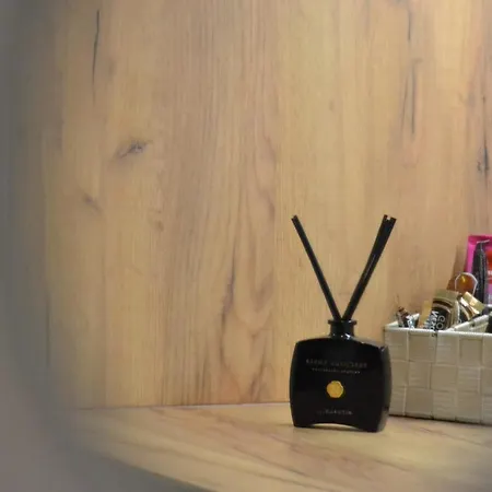 Tower 21 New And Unique شقة