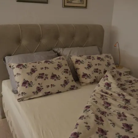 Tower 21 New And Unique سراييفو