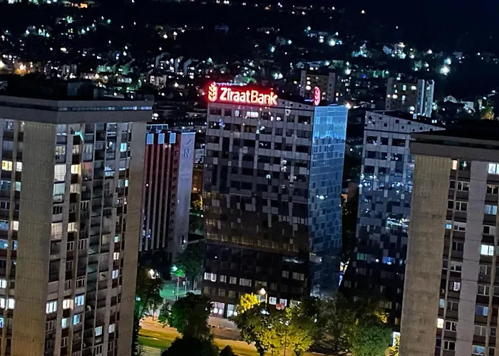 Tower 21 New And Unique 아파트 *