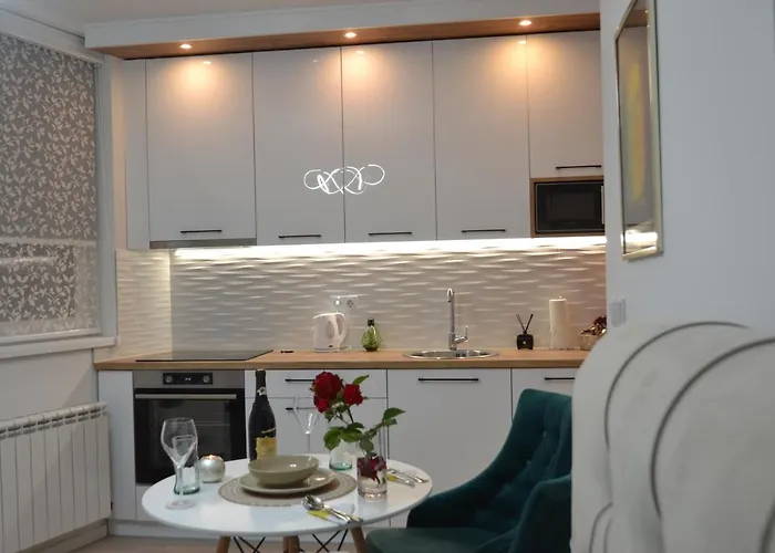 Tower 21 New And Unique 아파트 *