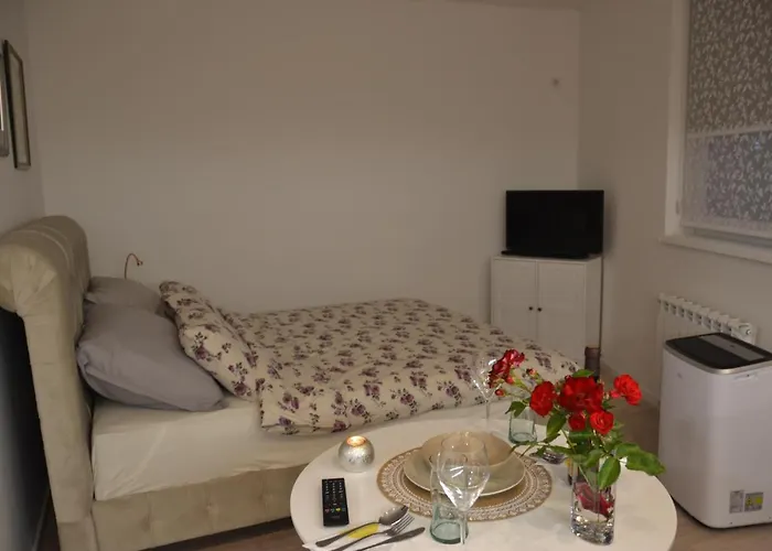 아파트 Tower 21 New And Unique