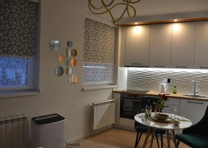 Tower 21 New And Unique 아파트