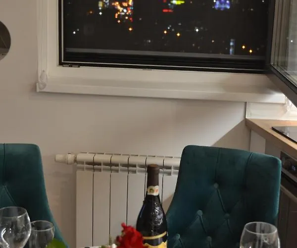 Tower 21 New And Unique * 사라예보