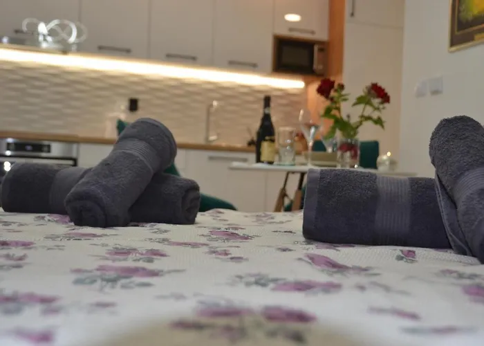 Tower 21 New And Unique 아파트 사라예보