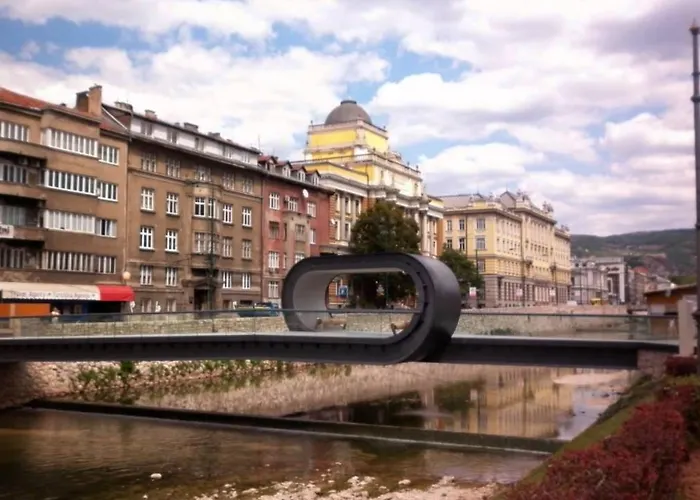 Tower 21 New And Unique 아파트 *